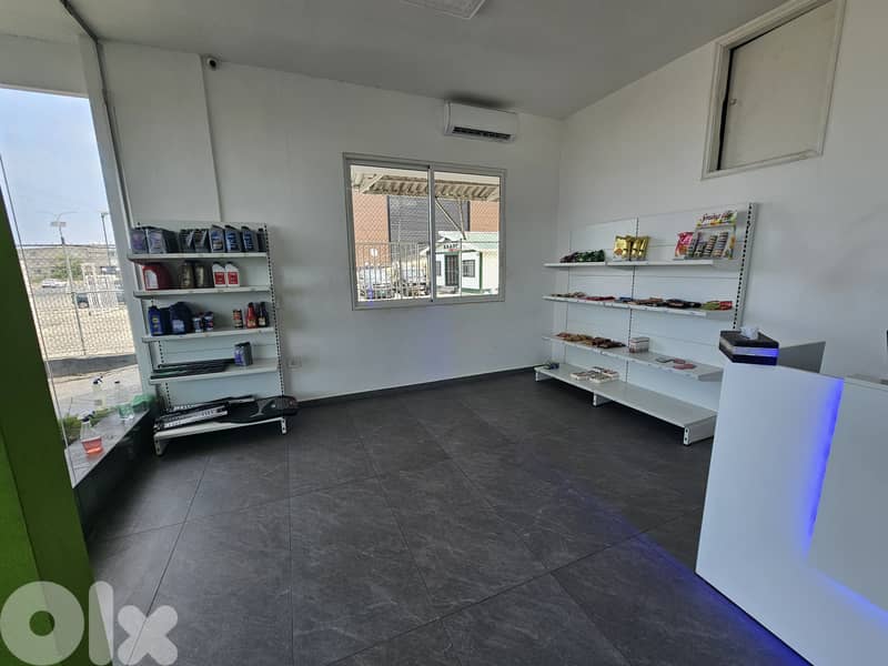 RWB377EA - Shop for rent in Safra on the Highway 0