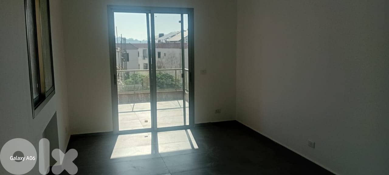 Apartment for sale in Mansourieh شقة للبيع في منصورية 0