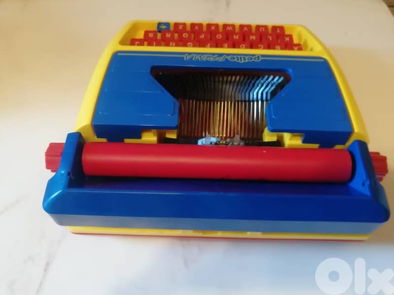 Vintage kids toy typewriter by petite prima made in England in box 1