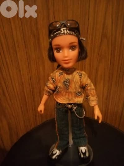 BRATZ CADE First Edition 2002+his own Hip wear+shoes MGA Great doll=30