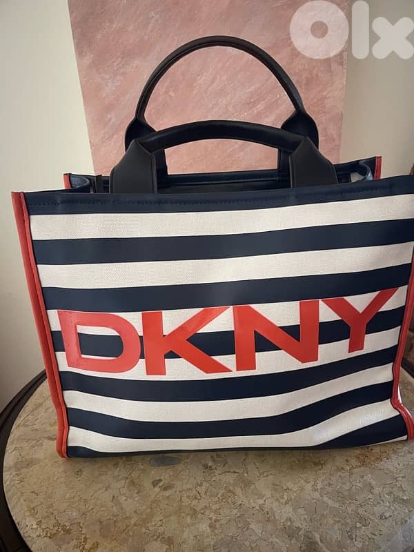 DKNY bag 4
