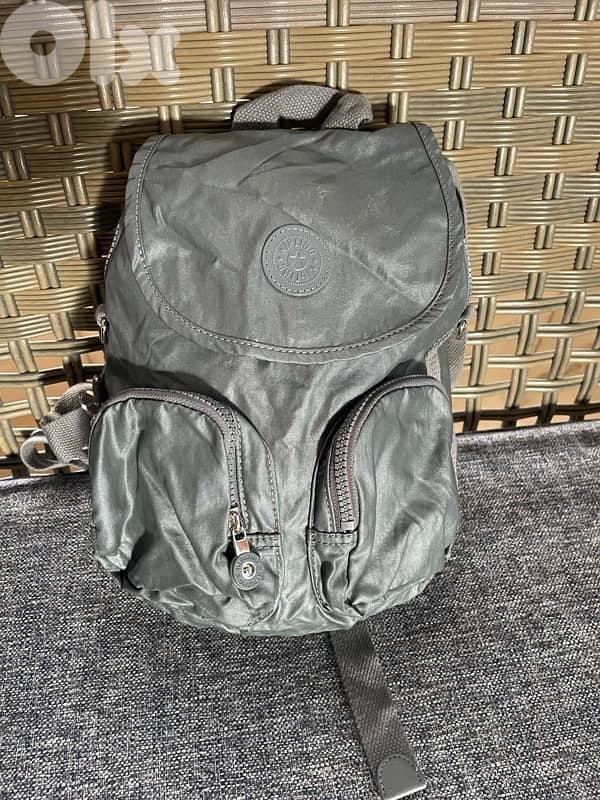 Kipling back bag 2