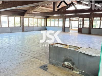 L18295-Restaurant For Rent in A Prime Location in Sin El Fil