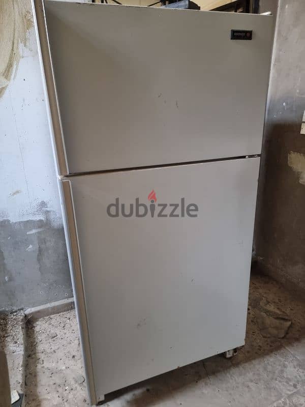 Hover refrigerator 1