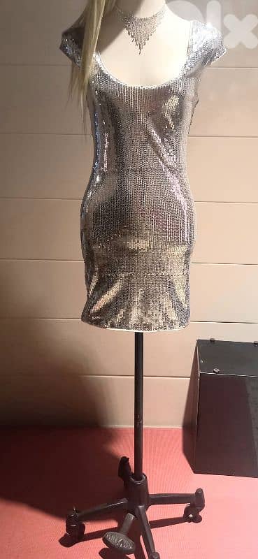 فستان سهرة جديد 0