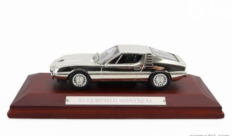 Alfa Romeo Montreal 1970 diecast car model 1;43 1