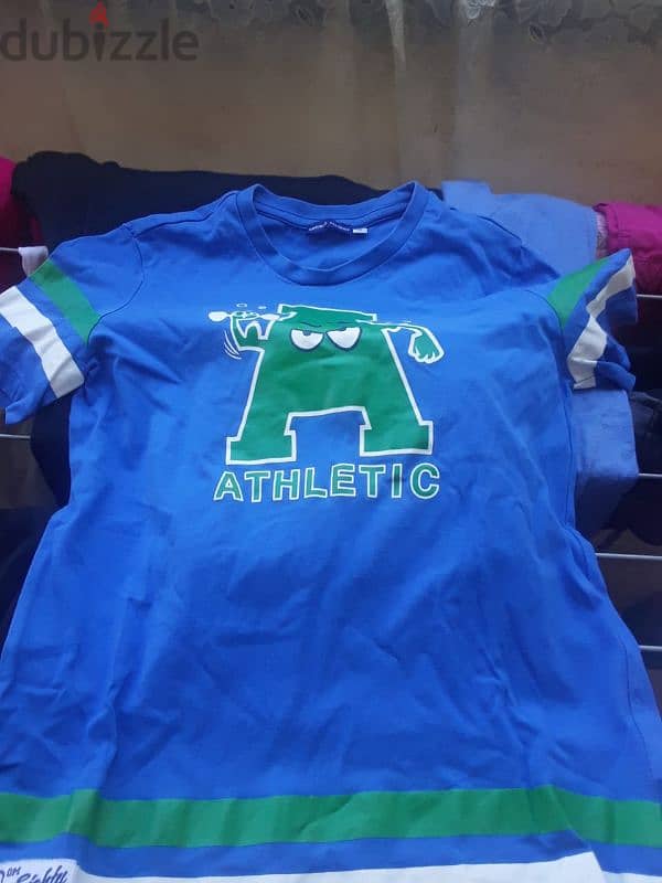 ثياب واحذية مستعملة 3