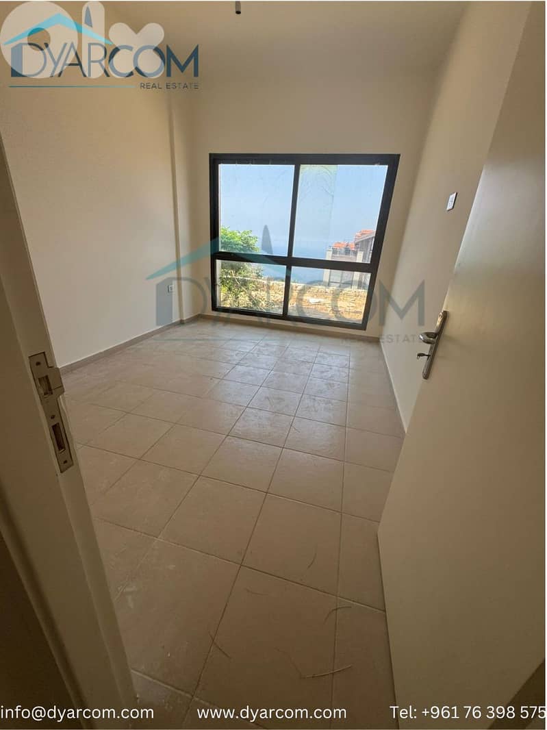 DY2622 - Bouar Apartment with Terrace for Sale! 0