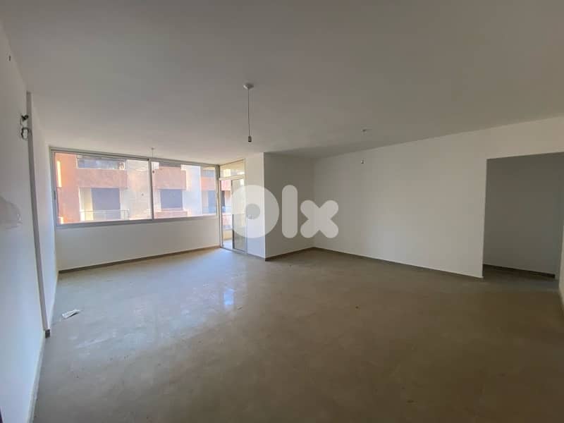 Spacious 160 sqm apartment for sale in Betchay, Baabda/بطشاي، بعبدا 0