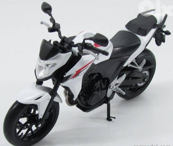 Honda CB500F diecast motorcycle model 1:10 0