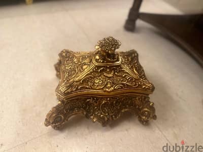 تحف انتيك فخمة