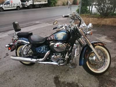 shadow 750cc mod 2002 like new