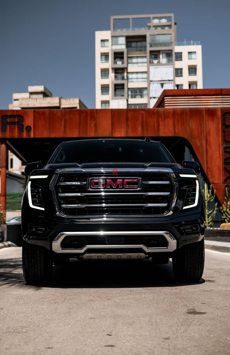 GMC Yukon 2025 elevation 0