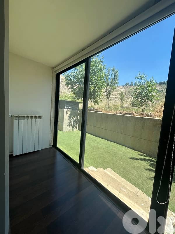 Luxurious Chalet for Sale in Faraya 11