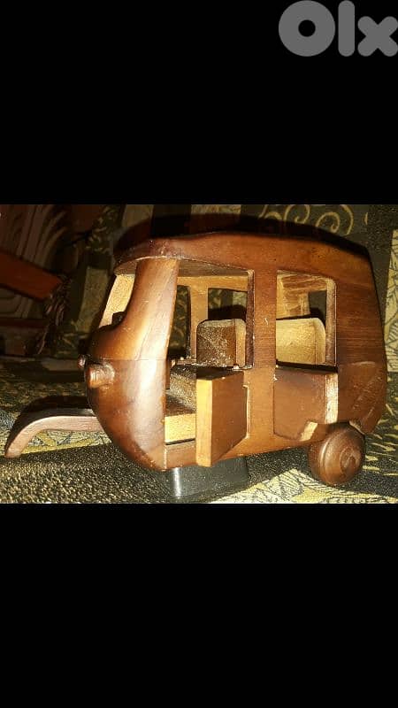 A beautiful vintage masterpiece of tricycle car handmade of wood 7