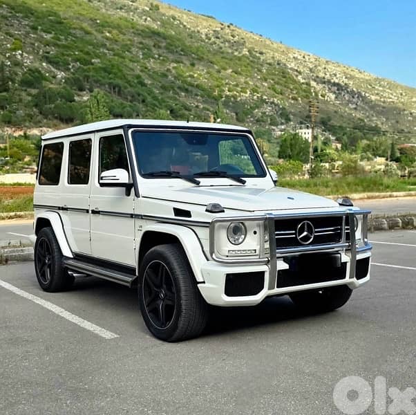 Mercedes G glass 63.  ( minimum 10 days) 0
