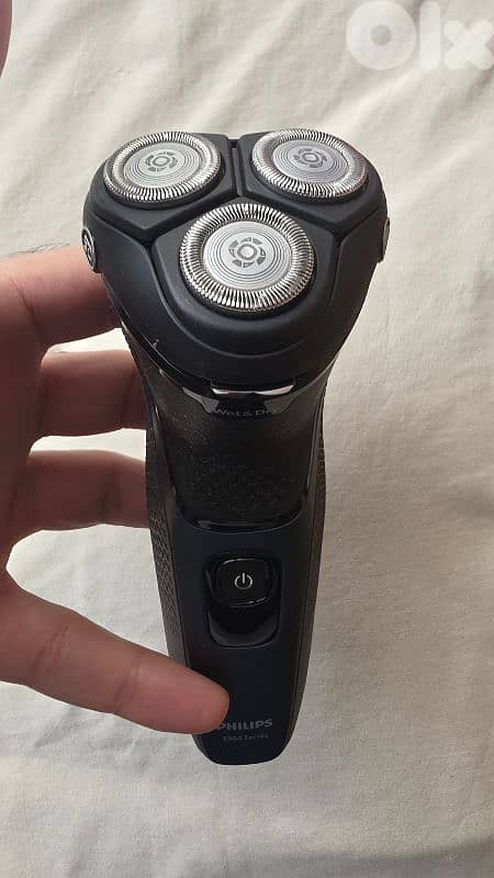 Phillips shaver 1