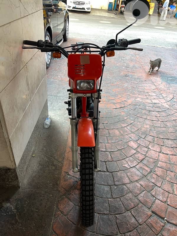 Honda Reflex 195 cc Japanese 3