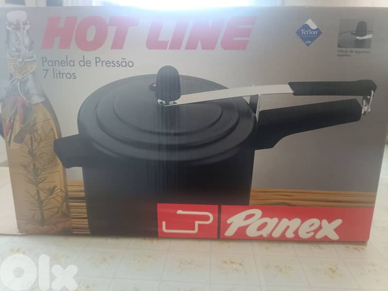 Non stick Teflon Pressure cooker 6
