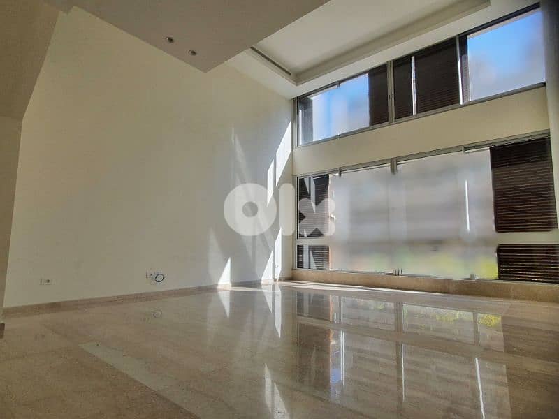 Specious apartment for sale in ras al nabaa 0