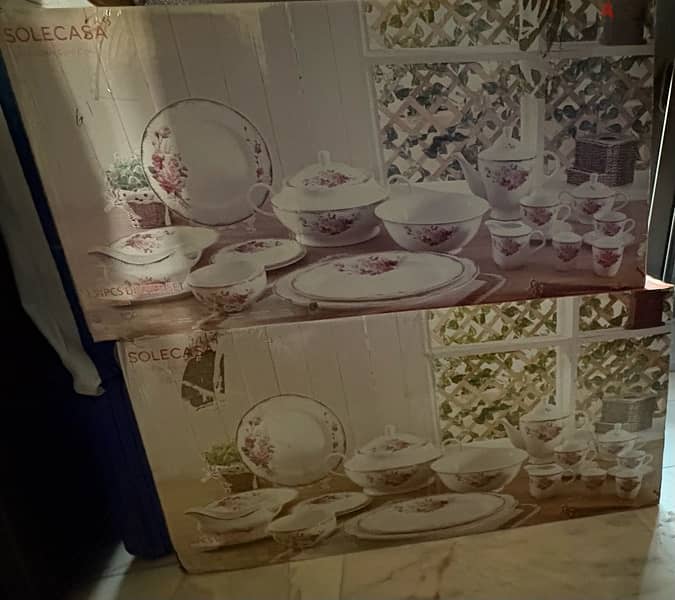 Solecasa 134 pcs Dinner Set - Porcelain 0
