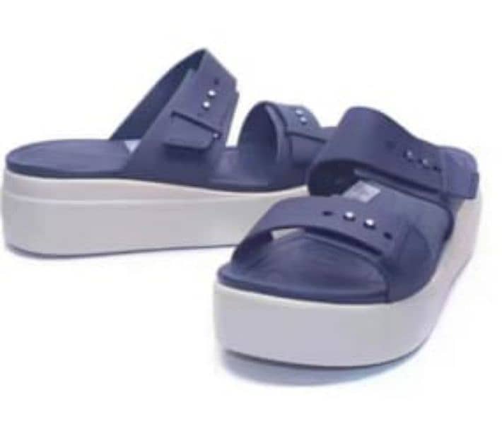 Original Crocs Brooklyn Sandal 1