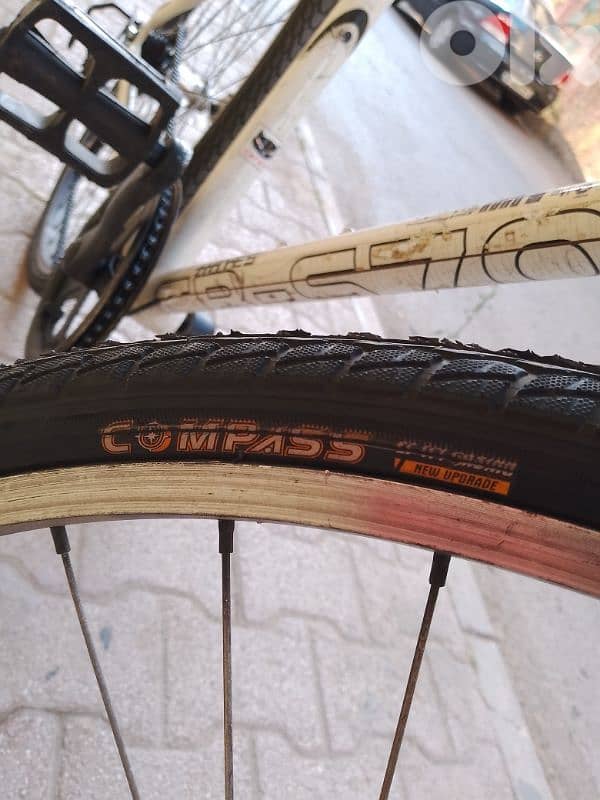 بسكلات للبيع ماركة HEAD مستعمل كتير نضيف المنيوم قياس 28 السعر 150$ 4