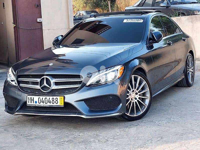 C300 2wd ajnabye Look Amg super clean 0