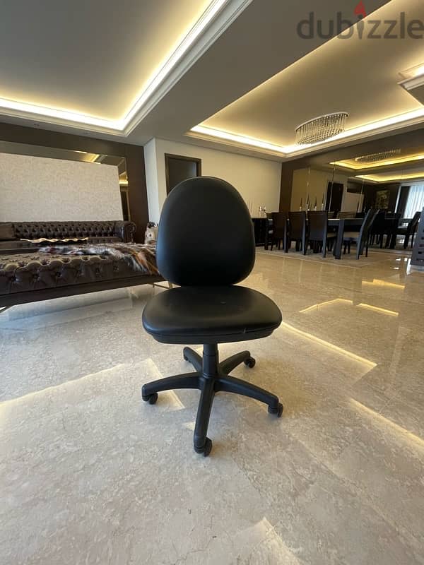 Office Leather chair 2