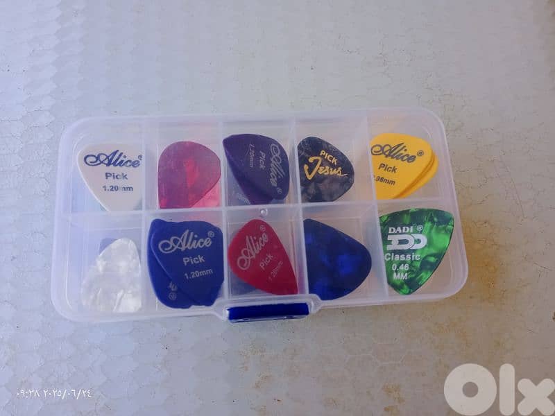 غيتار  ريش غيتار علبة مشكلة 2