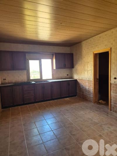apartment For sale in sawfar شقة للبيع في صوفر