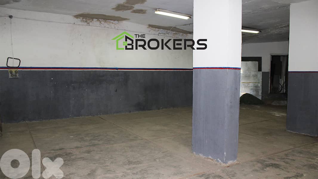 Warehouse for Rent in Sakiet Al Janzeer 0