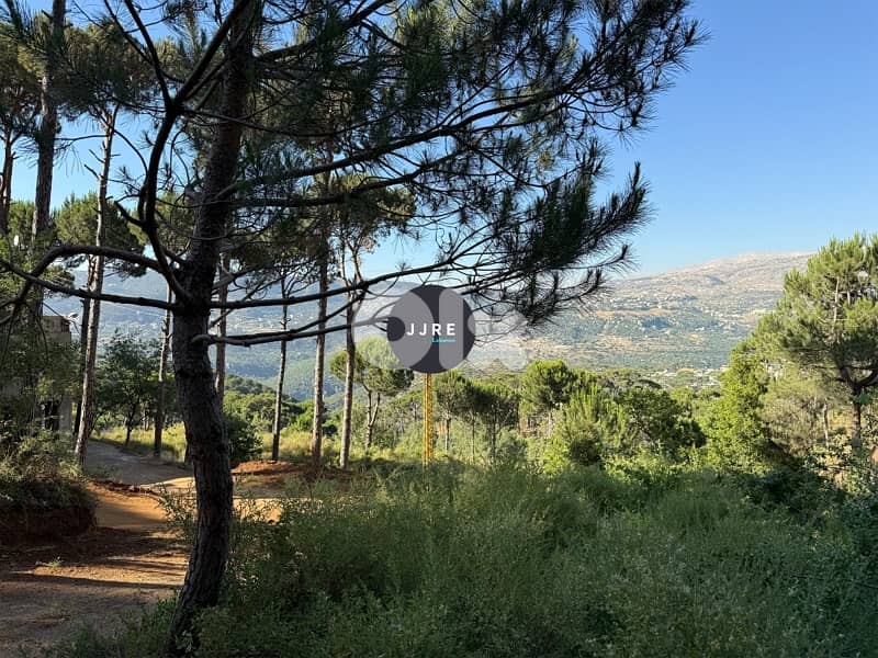Prime Location Land In Baabda, Bzebdine For Sale / أرض في بزبدين للبيع 2