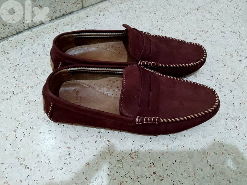 3 shoes size 42 only  all for 30$ 3