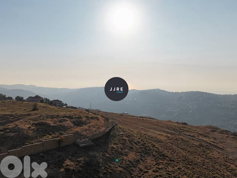 Prime Location Land In Bhamdoun For Sale / أرض في بحمدون للبيع 3