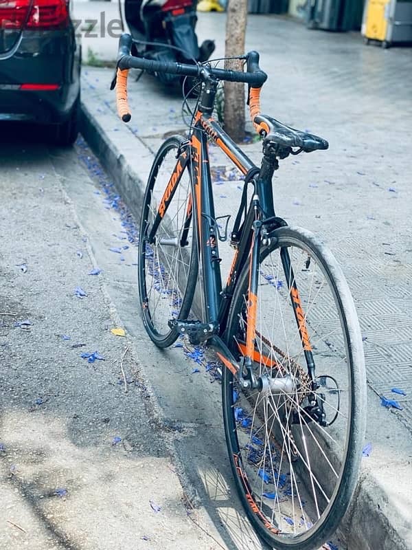 kTM Road Bike 1