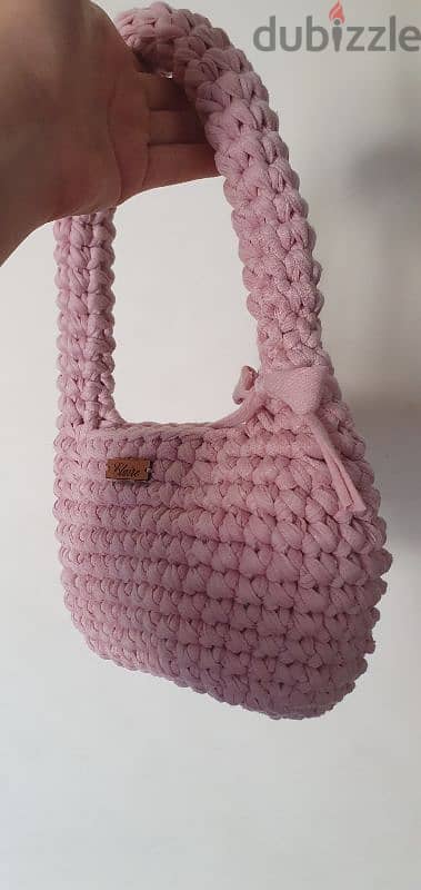 handmade crochet handbag 1