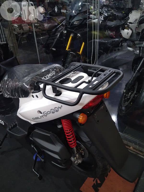 Kymco Agility Carry 125cc 0klm dealer warranty 6