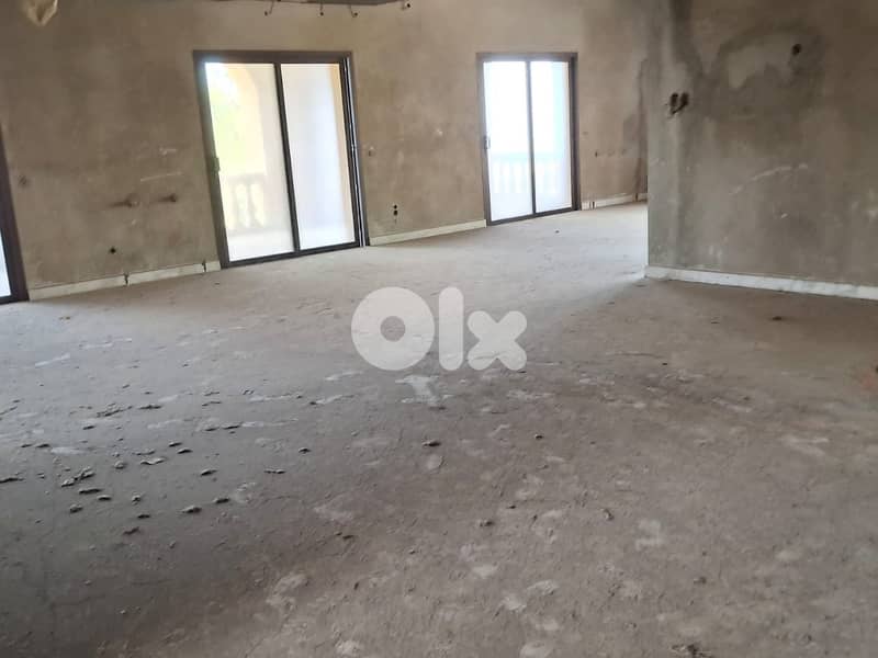 L18388-3,883 SQM Land with Villa For Sale in Naccache 2