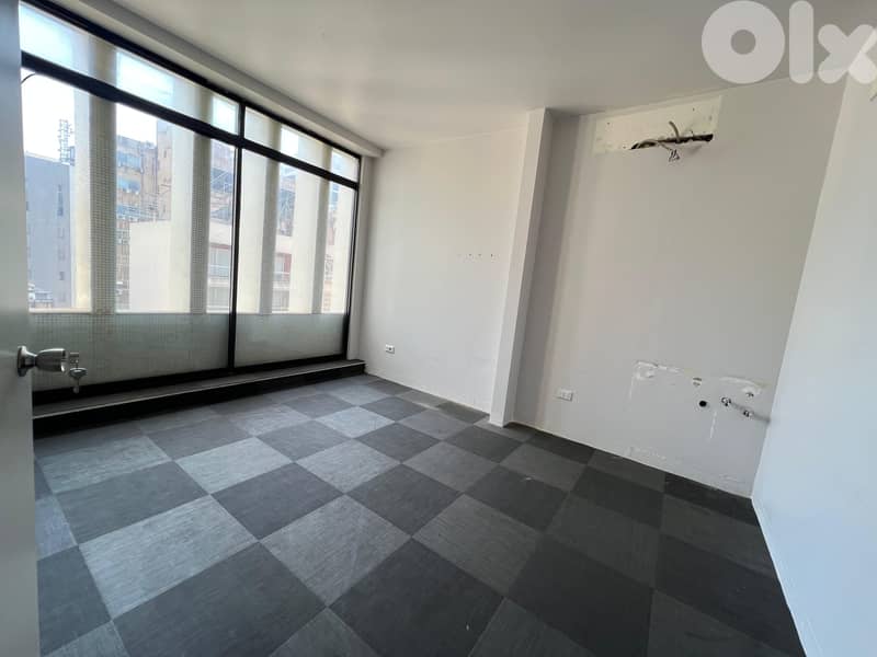 Clinic for Rent-Hamra  عيادة للإيجار - الحمرا 0