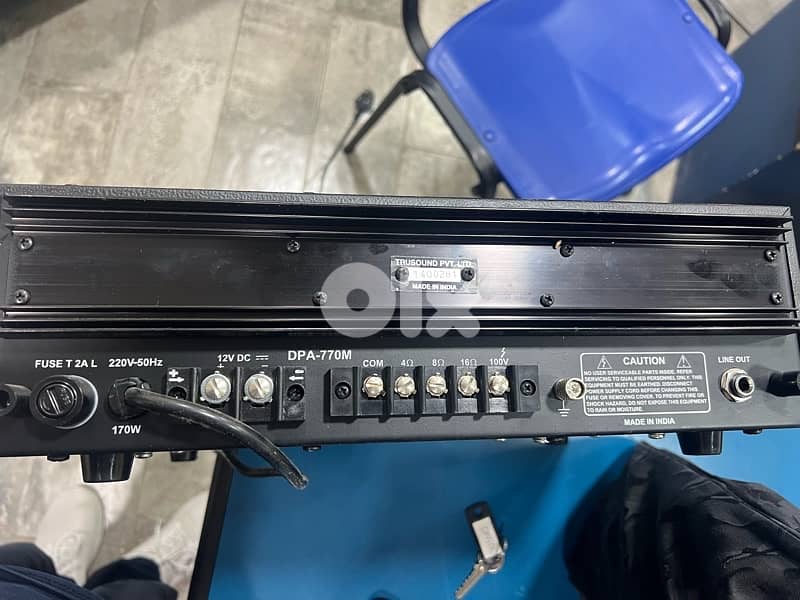 Sound System Amplifier + 4 speakers 1