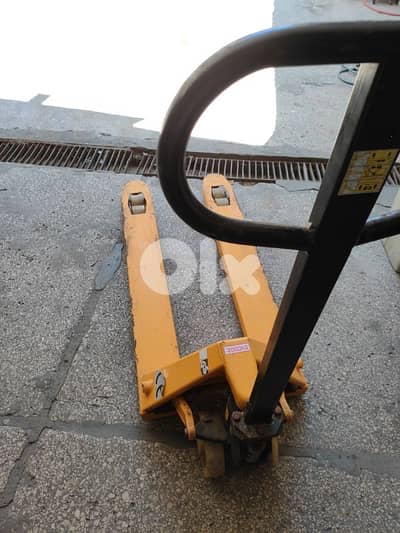 Hand pallet truck 2000kg weight lifting