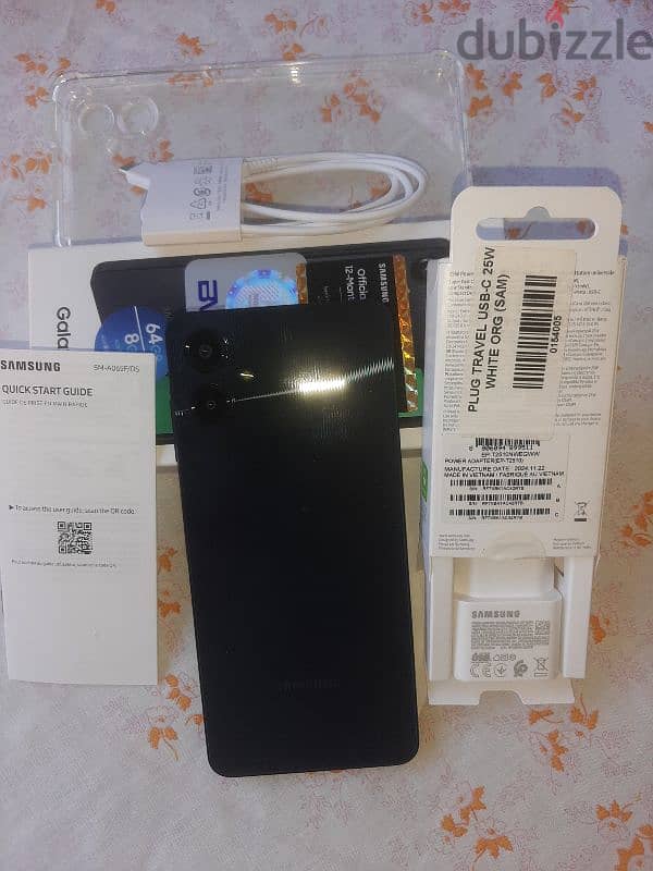 Samsung galaxy A06 brand new with cable , charger and protector 3