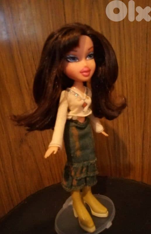 Bratz STYLE IT DANA 1st Edition MGA03 Great doll wearing her own=34.50 0