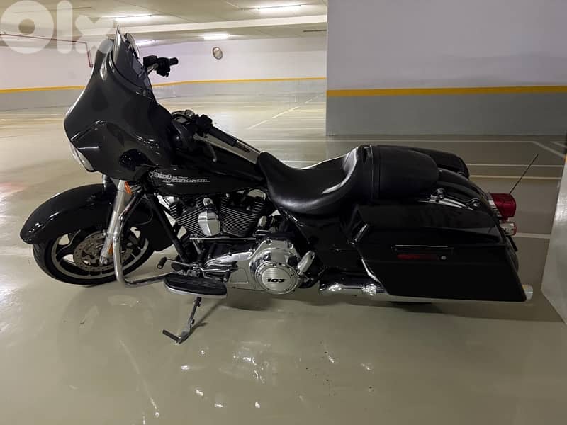 Harley Davidson - Street Glide 2013 Model 0