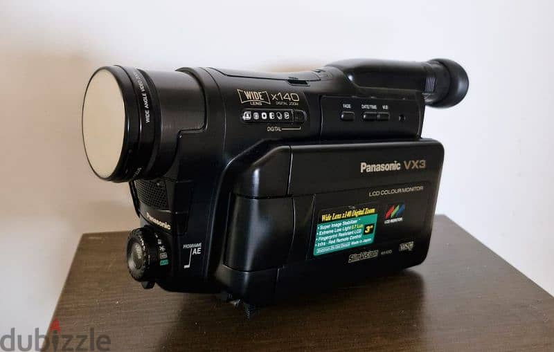 كاميرا فيديو كلاسيكية Panasonic VX3 + كامل الإكسسوارات 0