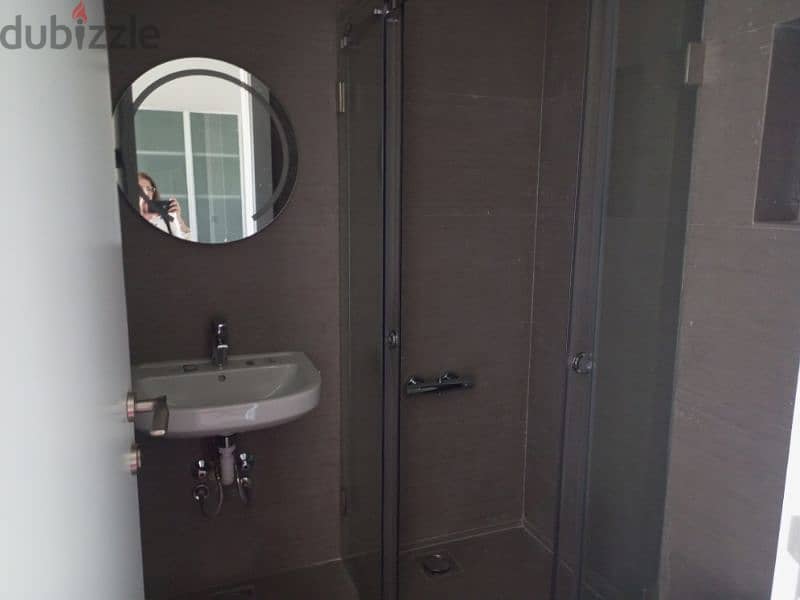 Dont miss it !! Baabdat - 320 m2 appartement for rent 0