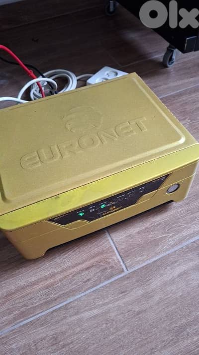 Inverter with Battery