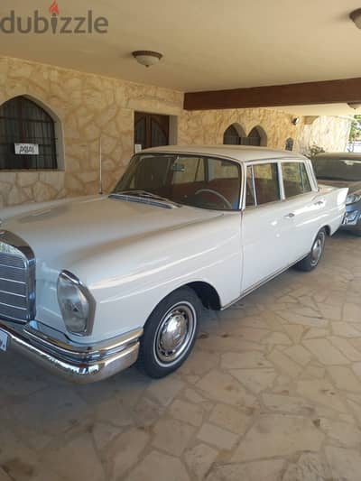 Mercedes-Benz S-Class 1963 220 SEb  - W111