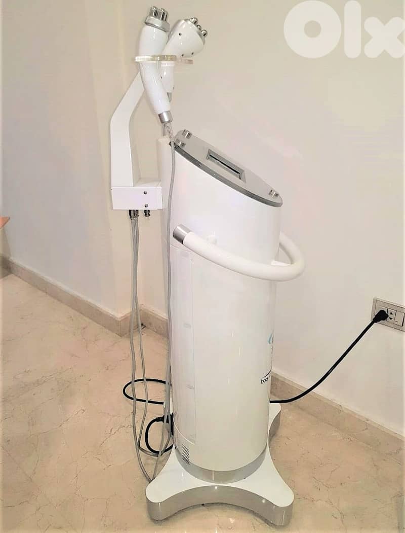 Slimming, Skin Tightening & Cellulite Radio Frequency Machine 3